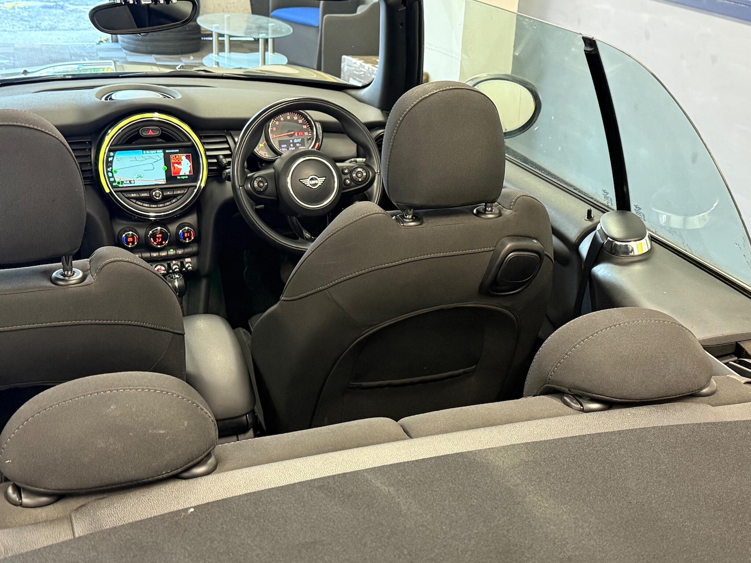 Used MINI Convertible 2018 for sale - 76992477: Photo 11