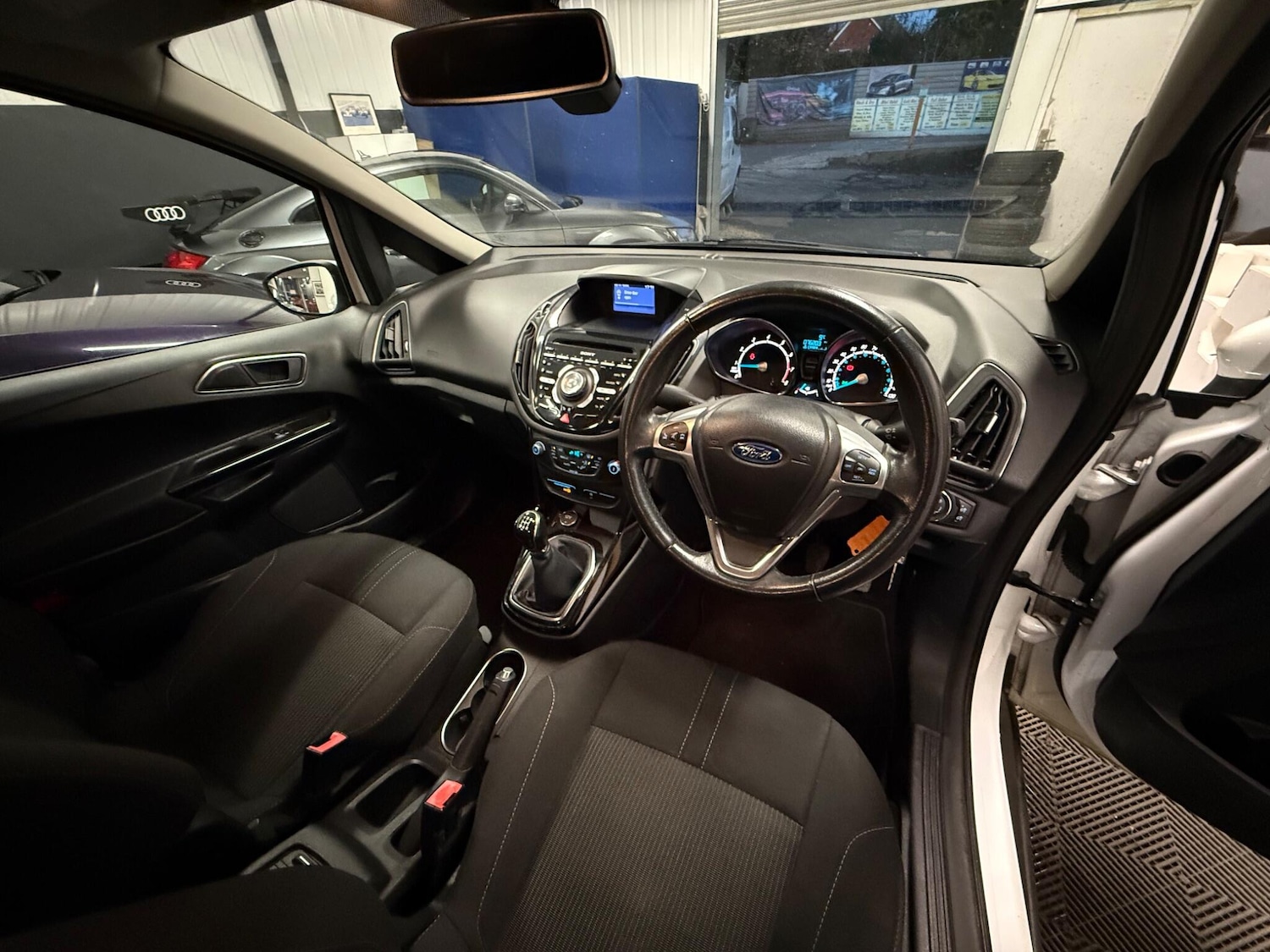 Used Ford B-MAX 2015 for sale - 76632639: Photo 16