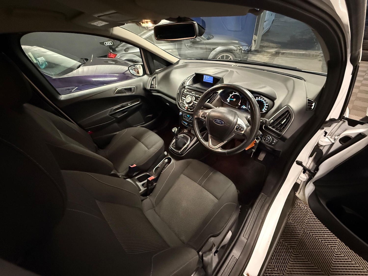 Used Ford B-MAX 2015 for sale - 76632639: Photo 17