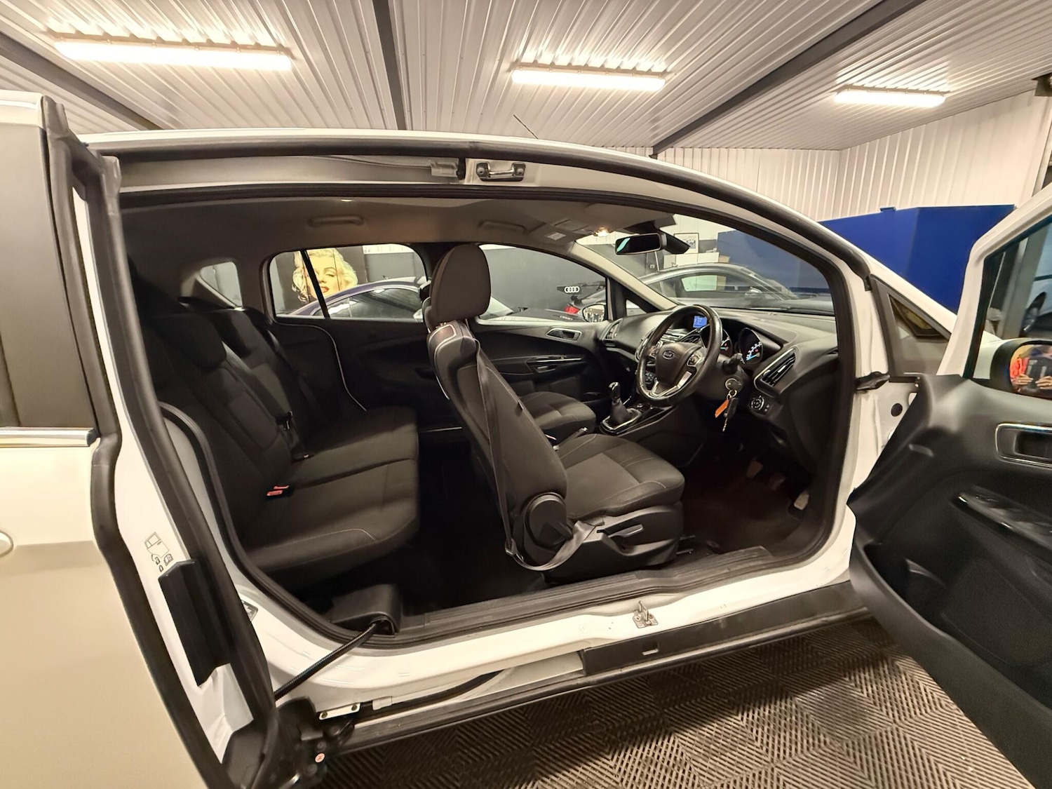 Used Ford B-MAX 2015 for sale - 76632639: Photo 20