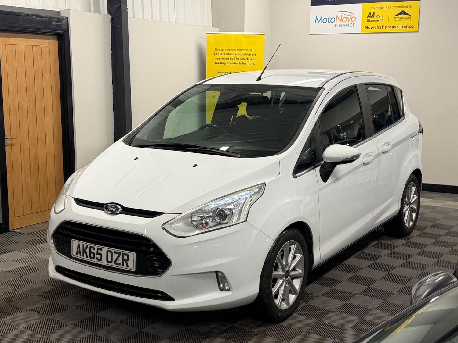 Used Ford B-MAX 2015 for sale - 76632639: Photo 3