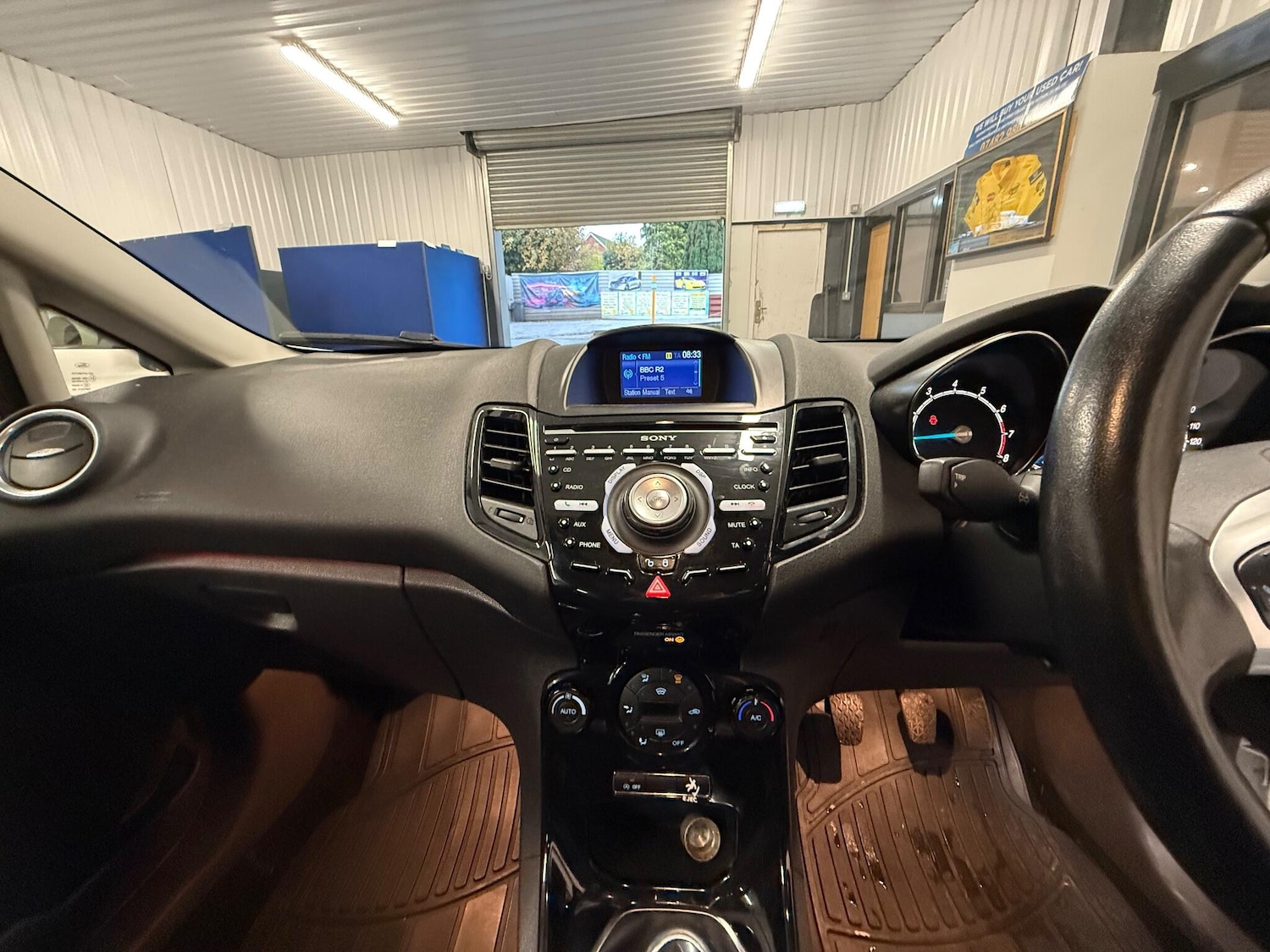 Used Ford Fiesta 2013 for sale - 76484948: Photo 11