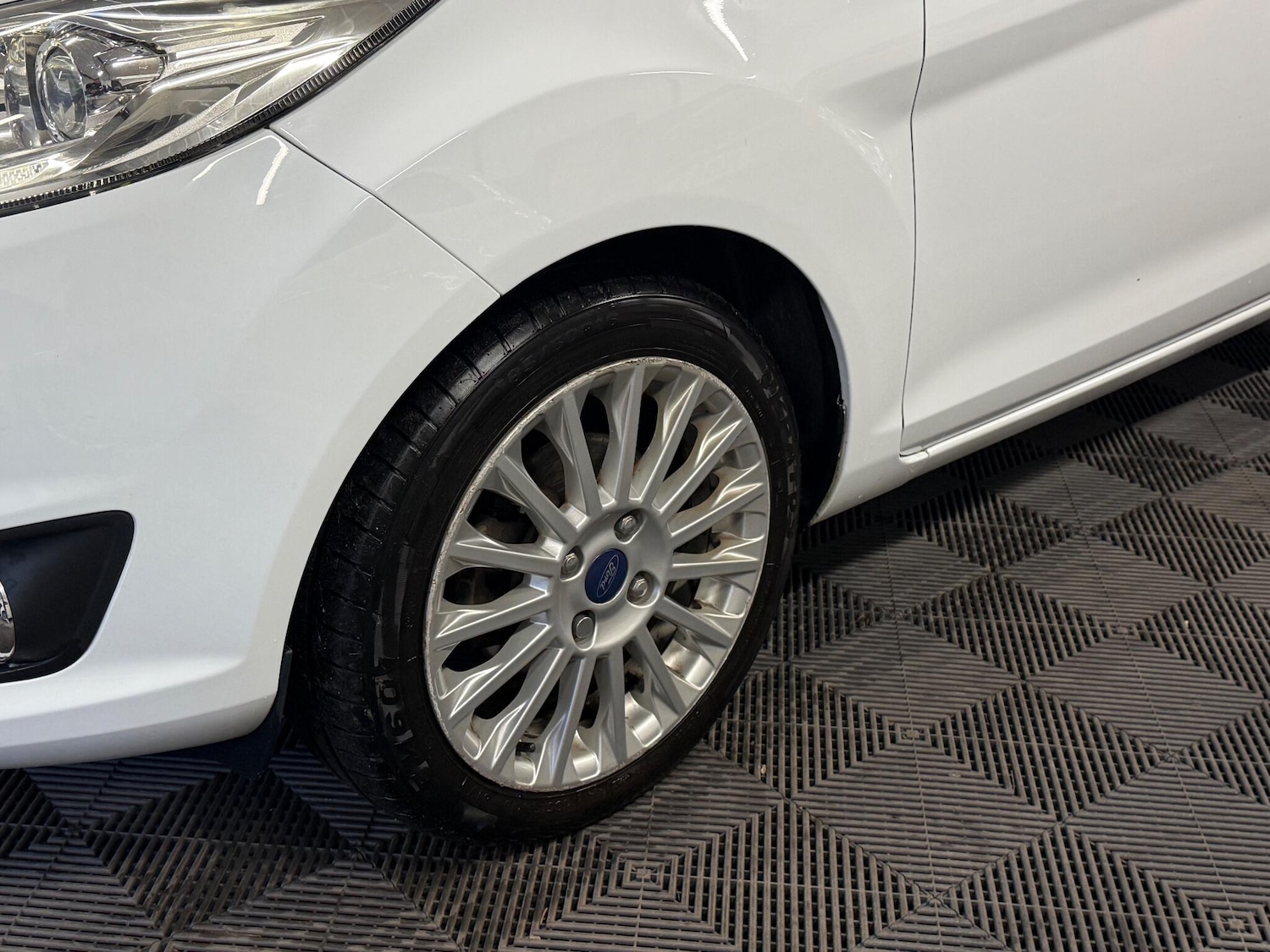 Used Ford Fiesta 2013 for sale - 76484948: Photo 18