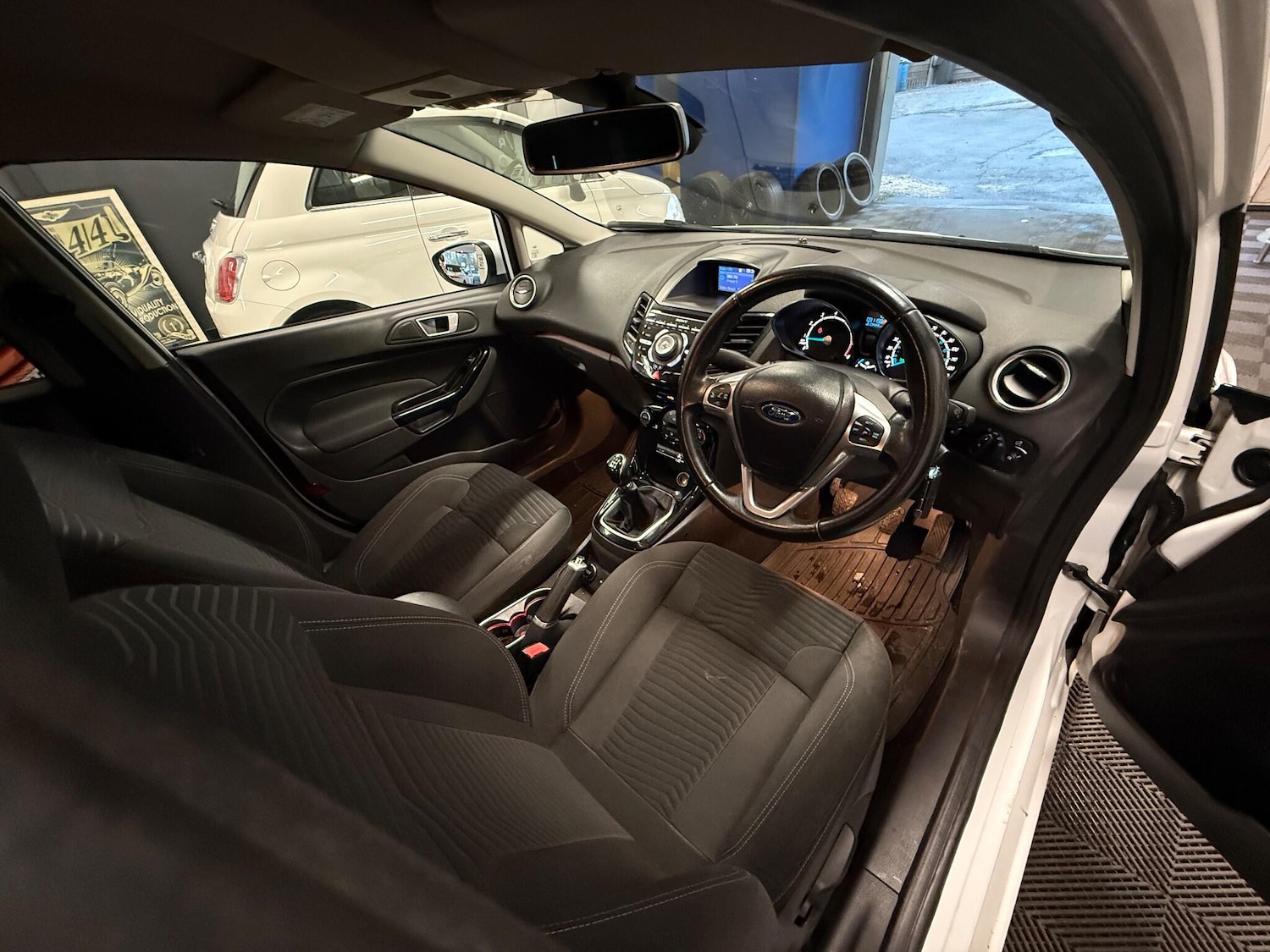 Used Ford Fiesta 2013 for sale - 76484948: Photo 8