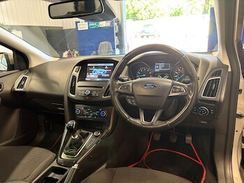 Used Ford Focus 2015 for sale - 78447519: Photo