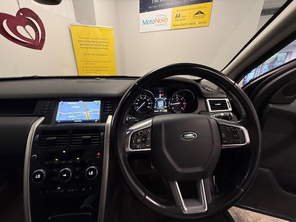Used Land Rover Discovery Sport 2017 for sale - 76294930: Photo 11
