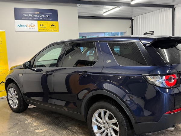 Used Land Rover Discovery Sport 2017 for sale - 76294930: Photo 21