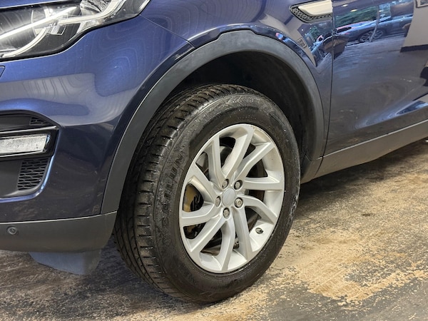 Used Land Rover Discovery Sport 2017 for sale - 76294930: Photo 23