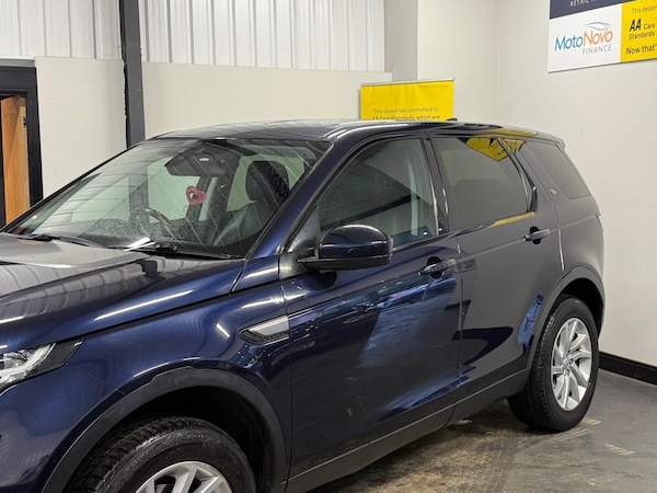 Used Land Rover Discovery Sport 2017 for sale - 76294930: Photo 24