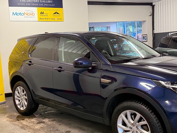 Used Land Rover Discovery Sport 2017 for sale - 76294930: Photo 27