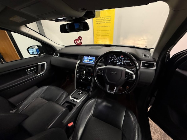 Used Land Rover Discovery Sport 2017 for sale - 76294930: Photo 5