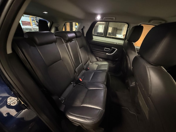 Used Land Rover Discovery Sport 2017 for sale - 76294930: Photo 9