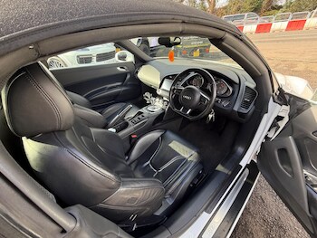 Used Audi R8 2012 for sale - 77882403: Photo