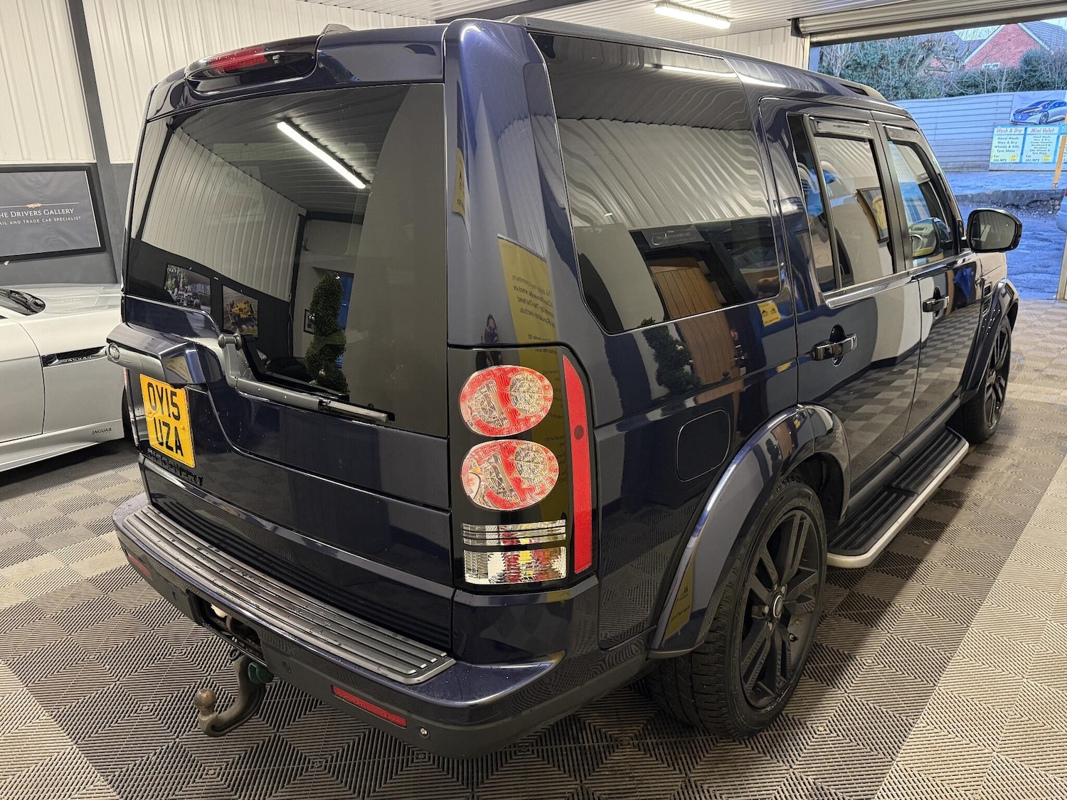 Used Land Rover Discovery 4 2015 for sale - 76996286: Photo 13