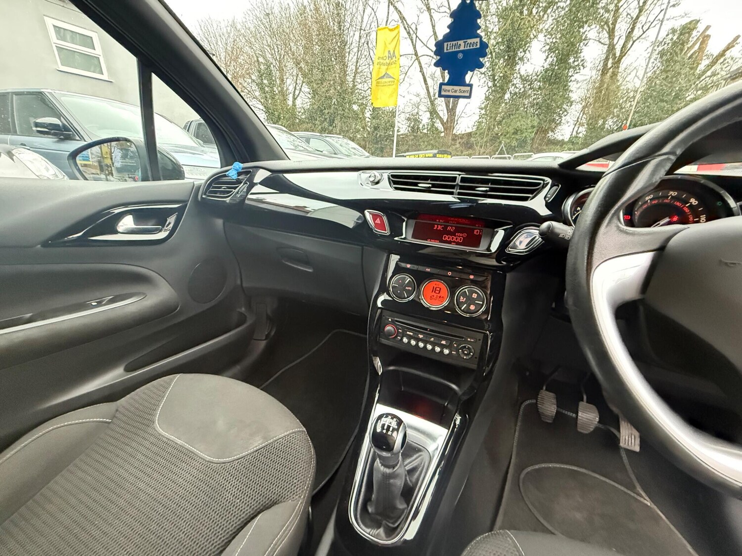Used Citroen DS3 2013 for sale - 77497363: Photo 23