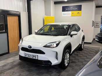 Used Toyota Yaris Cross 2022 for sale - 76473120: Photo