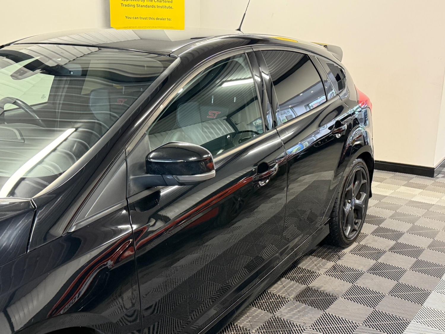 Used Ford Focus 2016 for sale - 76645527: Photo 11