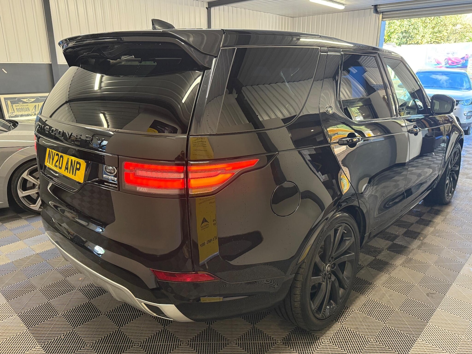 Used Land Rover Discovery for sale - 76898240: Photo 17