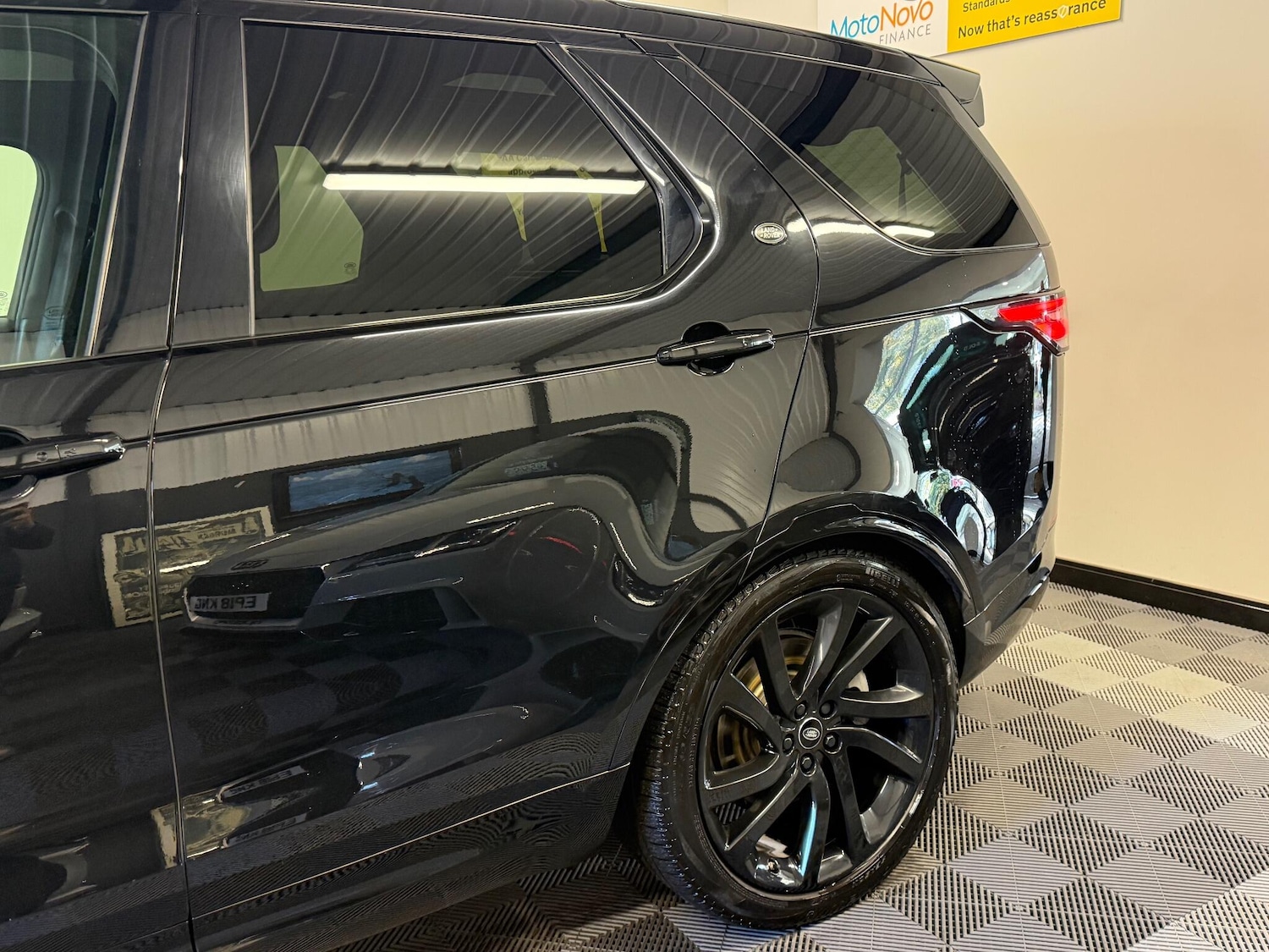 Used Land Rover Discovery for sale - 76898240: Photo 21