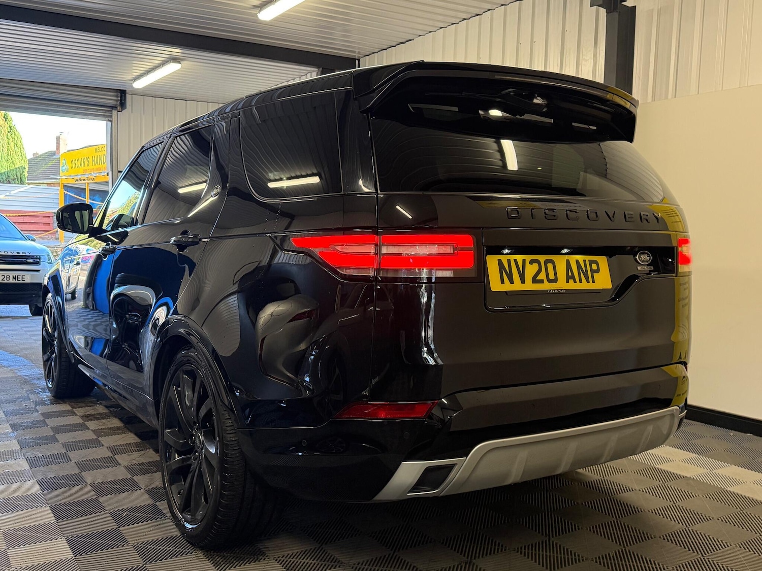 Used Land Rover Discovery for sale - 76898240: Photo 3