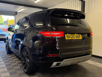 Used Land Rover Discovery 2020 for sale - 76898240: Photo