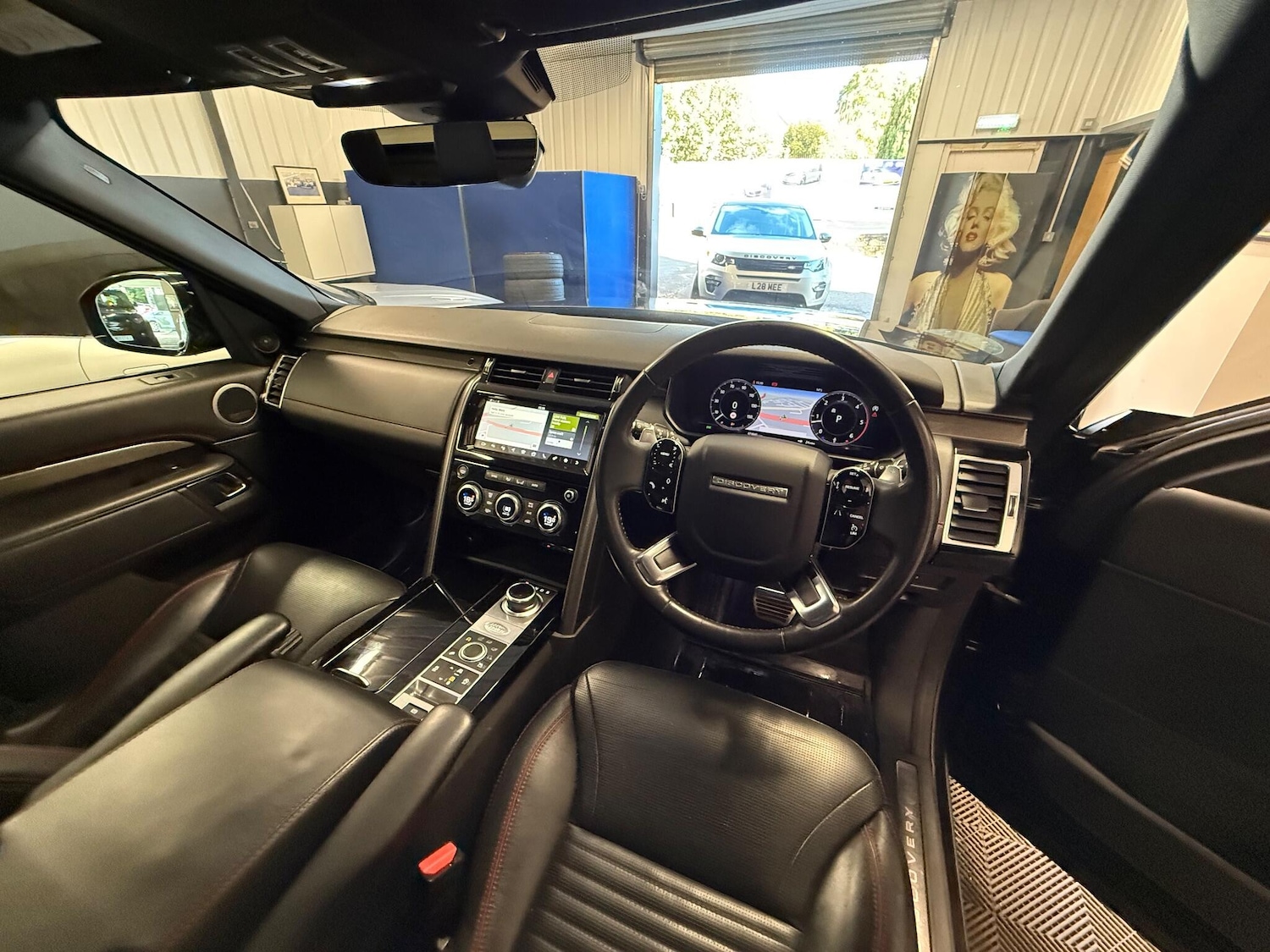 Used Land Rover Discovery for sale - 76898240: Photo 4