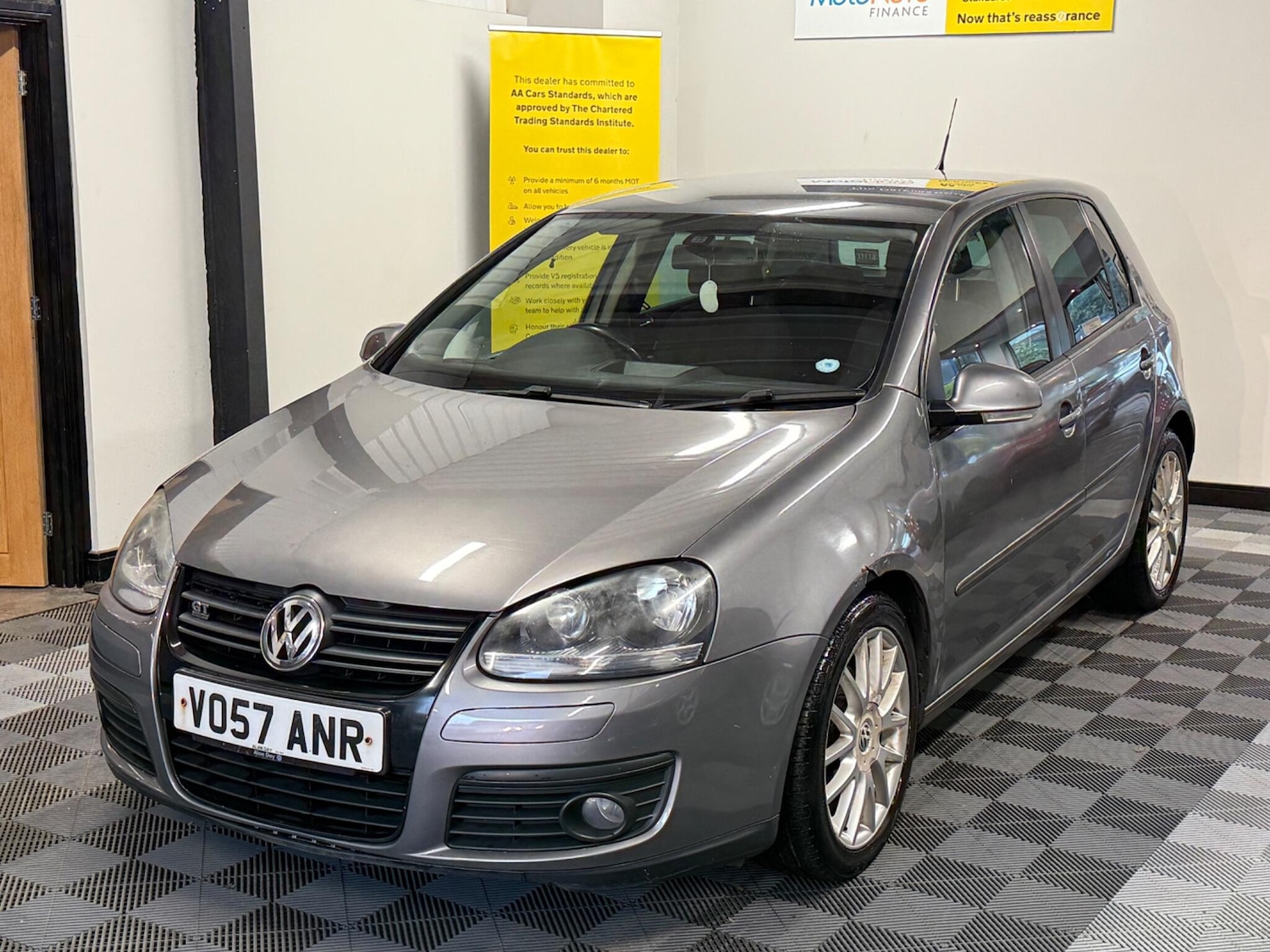 Used Volkswagen Golf 2007 for sale - 76167126: Photo 2