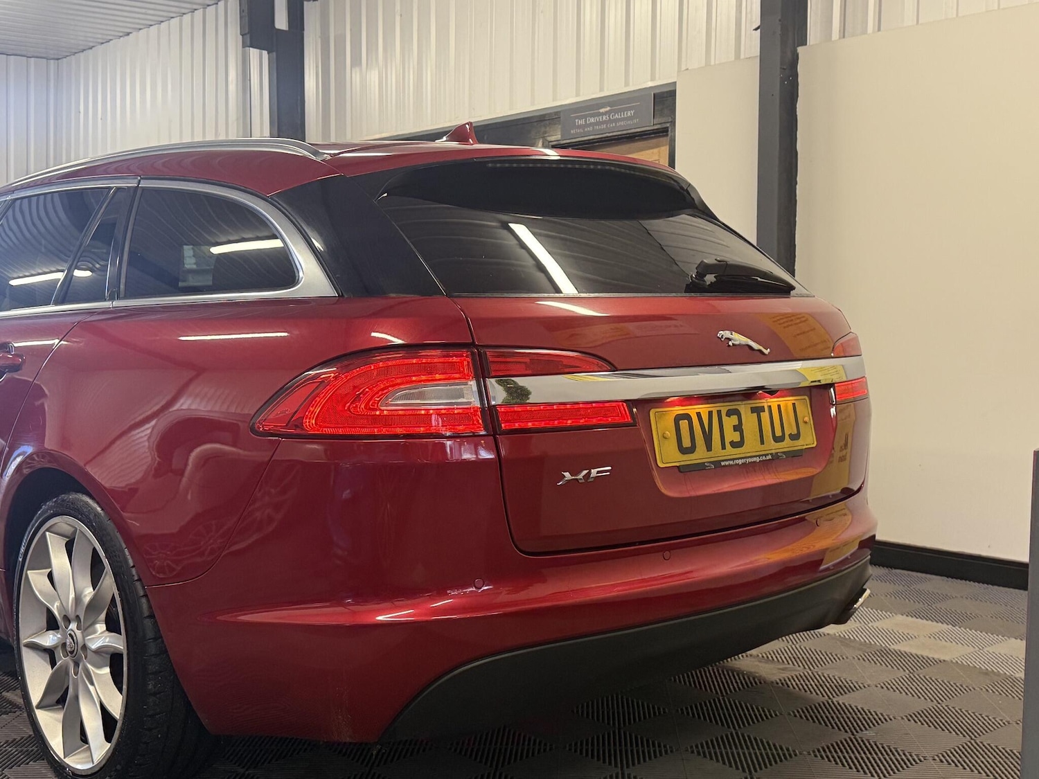 Used Jaguar XF 2013 for sale - 76801806: Photo 16