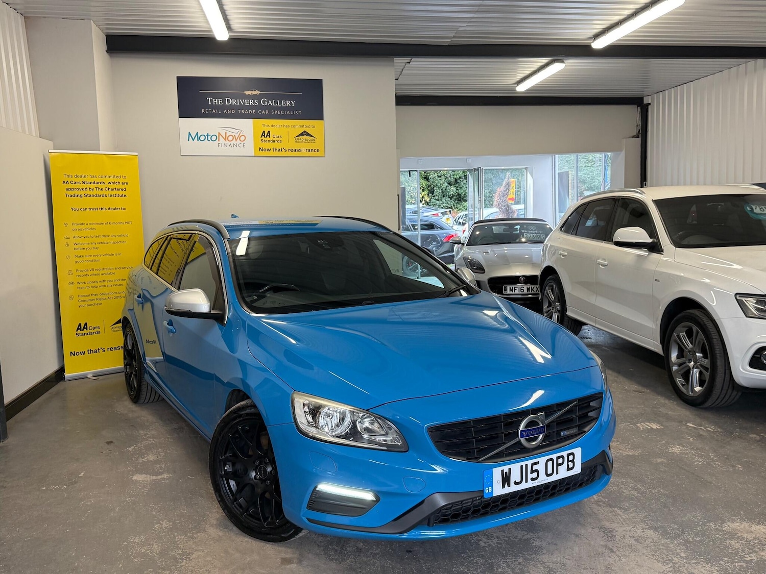 Used Volvo V60 2015 for sale - 76041775: Photo 1