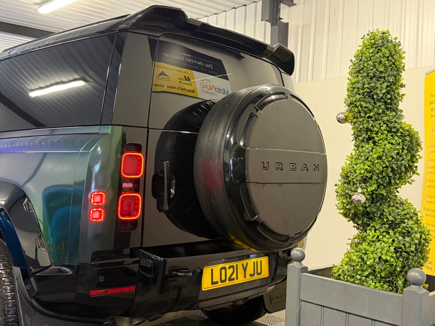 Used Land Rover Defender 90 2021 for sale - 76620506: Photo 19