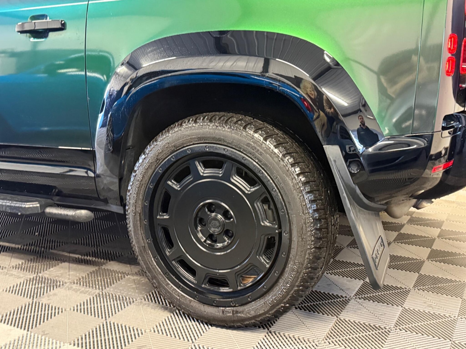 Used Land Rover Defender 90 2021 for sale - 76620506: Photo 20