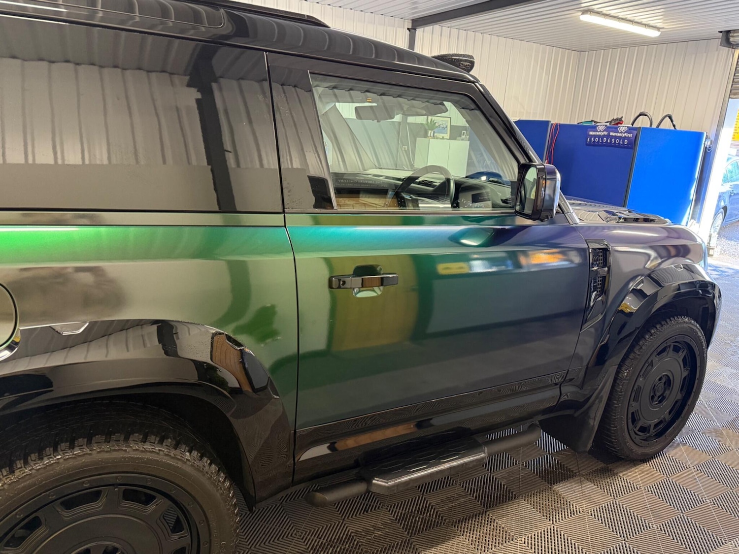 Used Land Rover Defender 90 2021 for sale - 76620506: Photo 21