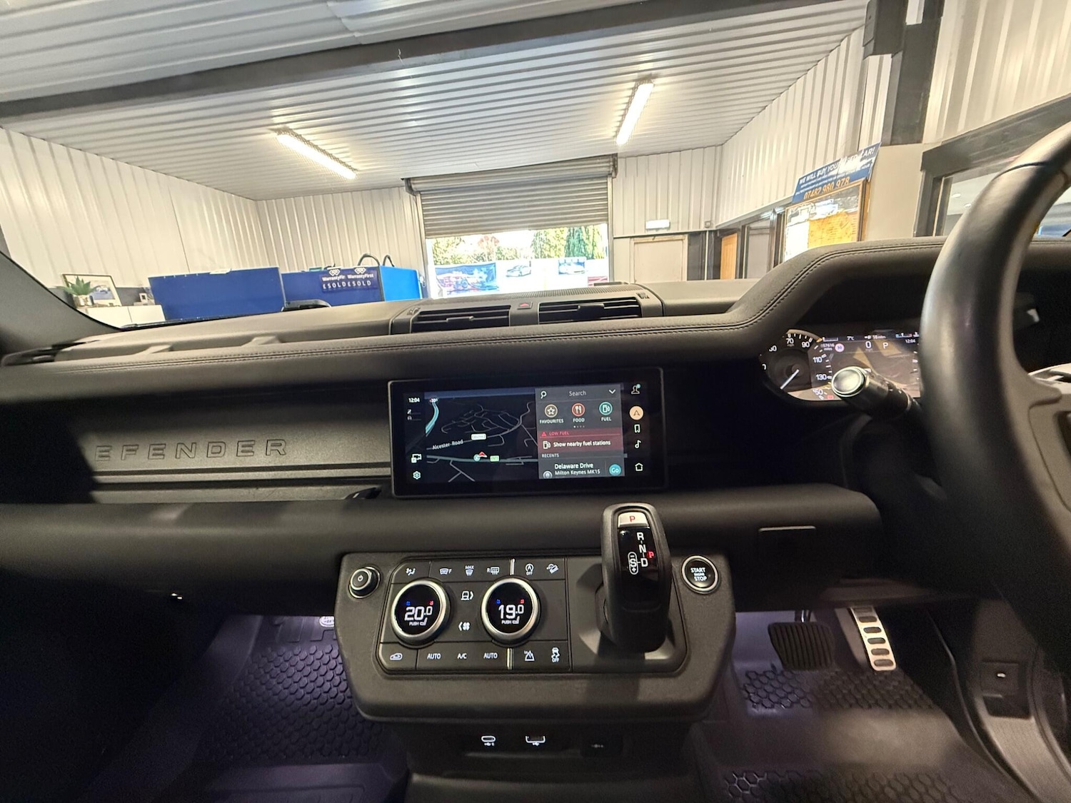 Used Land Rover Defender 90 2021 for sale - 76620506: Photo 29