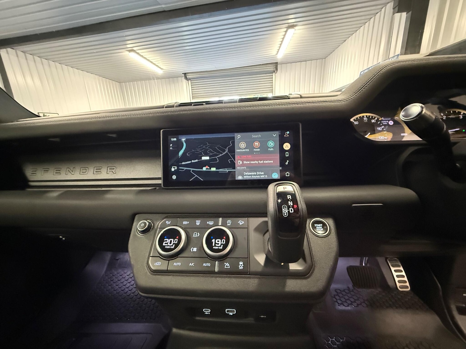 Used Land Rover Defender 90 2021 for sale - 76620506: Photo 33