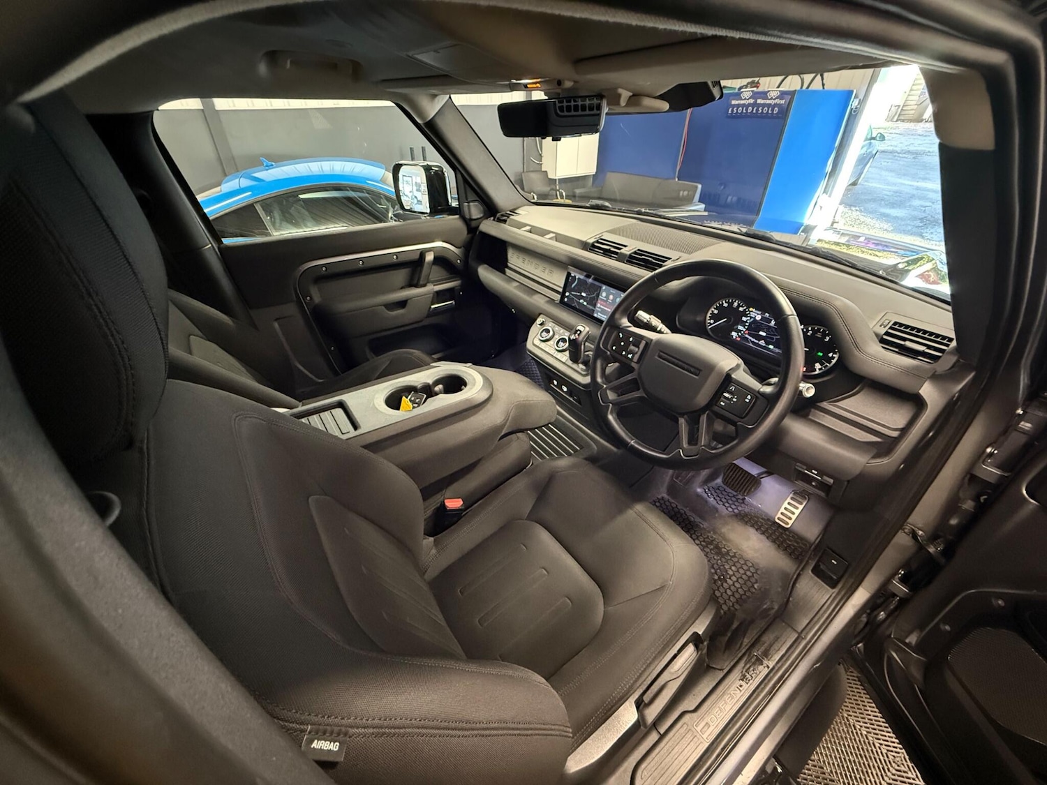 Used Land Rover Defender 90 2021 for sale - 76620506: Photo 5