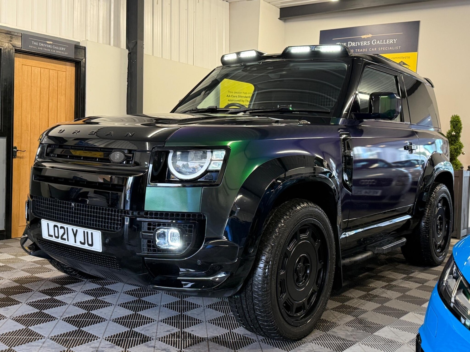 Used Land Rover Defender 90 2021 for sale - 76620506: Photo 7