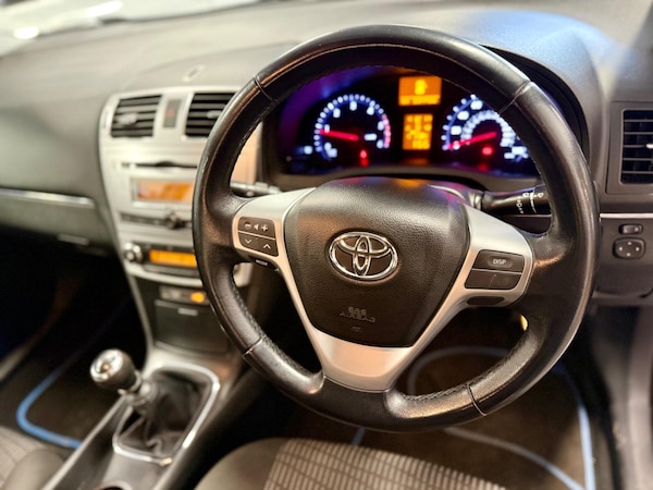 Used Toyota Avensis 2013 for sale - 75741450: Photo 13