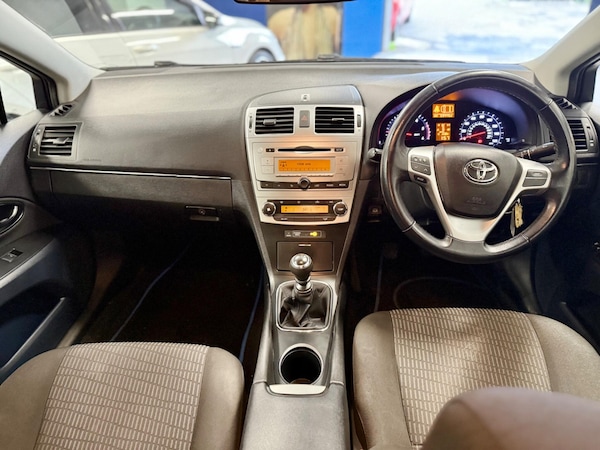 Used Toyota Avensis 2013 for sale - 75741450: Photo 16