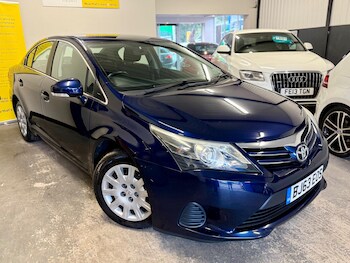 Used Toyota Avensis 2013 for sale - 75741450: Photo