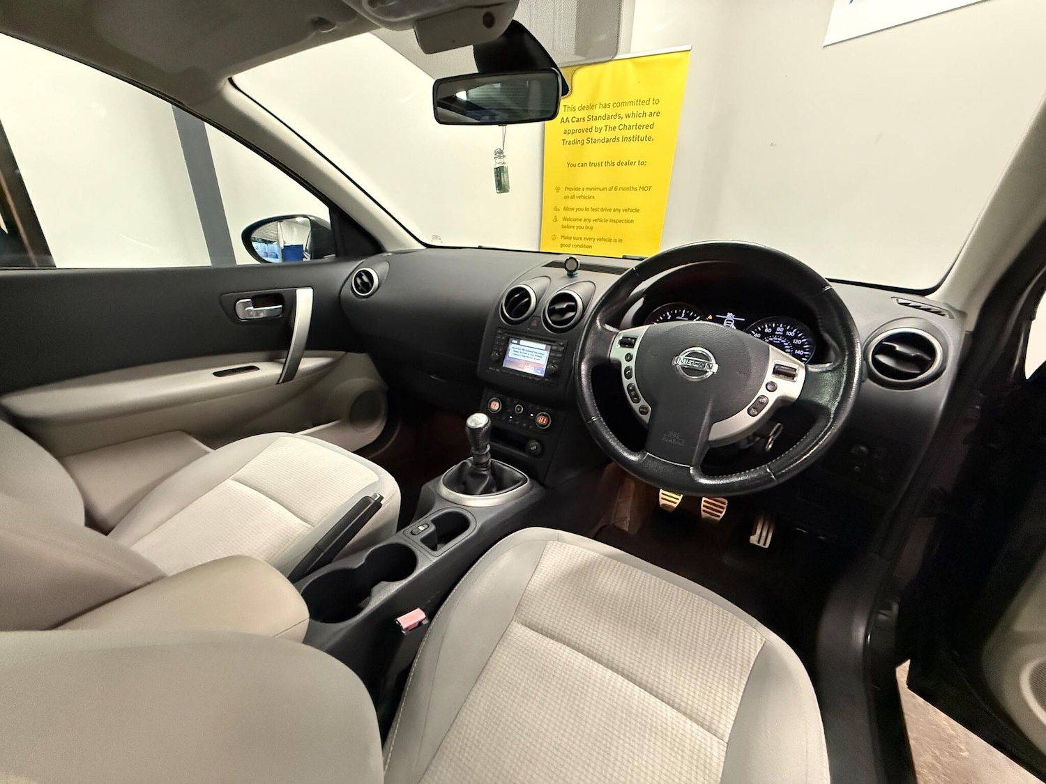 Used Nissan Qashqai 2011 for sale - 76562017: Photo 5