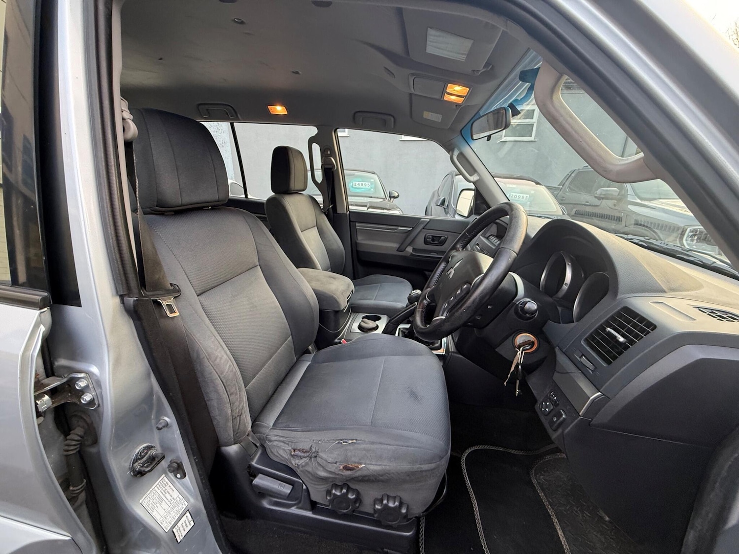 Used Mitsubishi Shogun for sale - 77784383: Photo 22