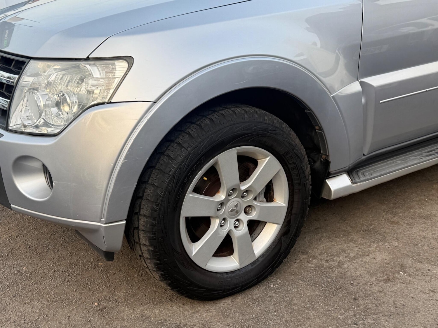 Used Mitsubishi Shogun for sale - 77784383: Photo 9