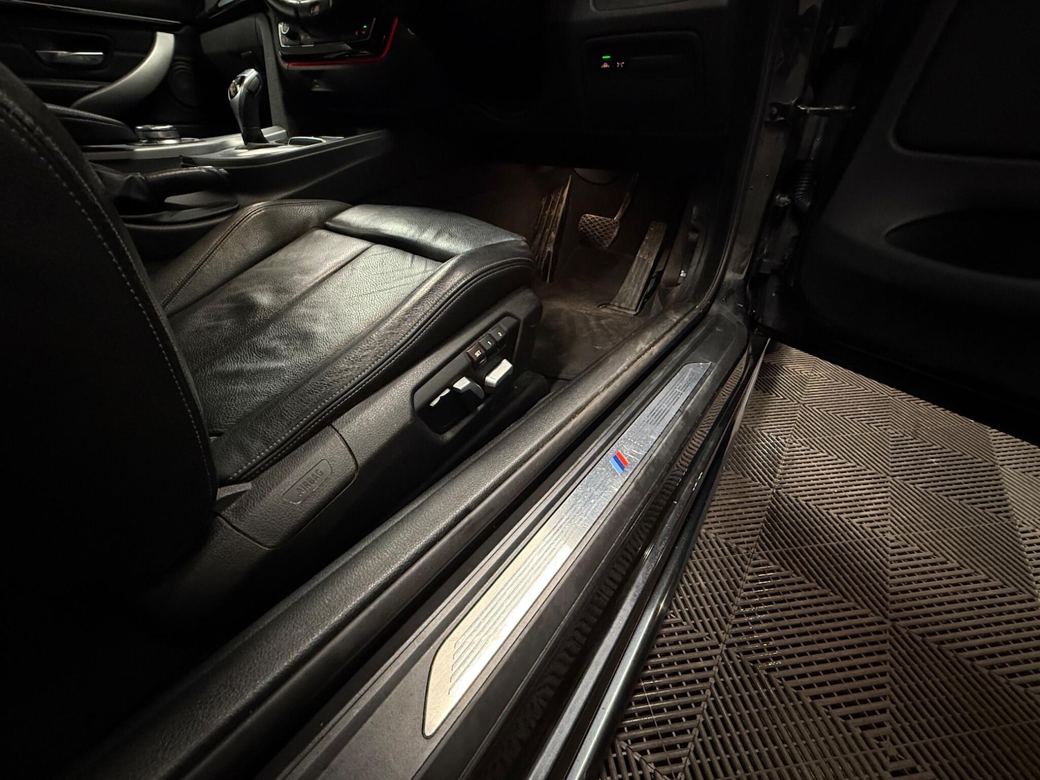 Used BMW 4 Series 2017 for sale - 77175284: Photo 21