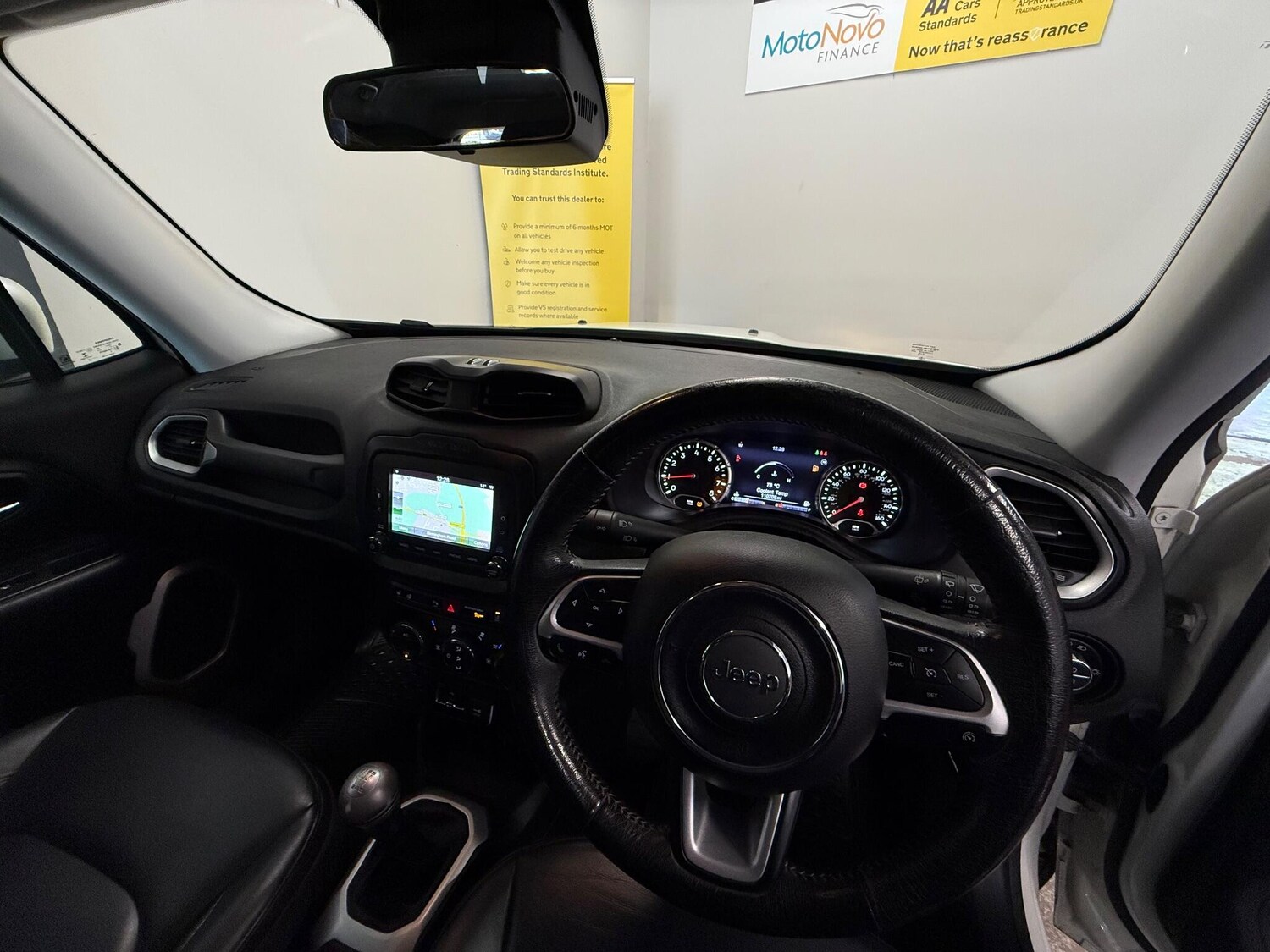 Used Jeep Renegade 2015 for sale - 76992262: Photo 11