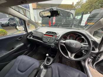 Used Honda Jazz 2015 for sale - 74737951: Photo