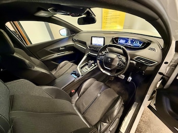 Used Peugeot 3008 2017 for sale - 75268779: Photo