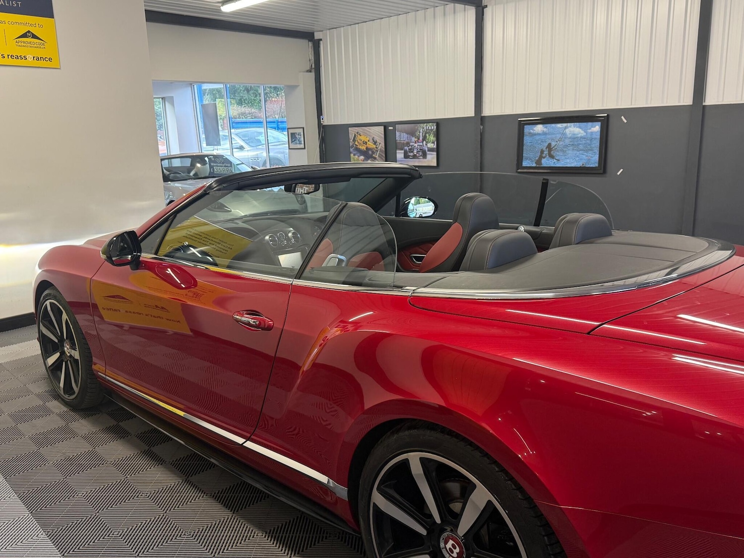 Used Bentley Continental 2014 for sale - 76349601: Photo 24