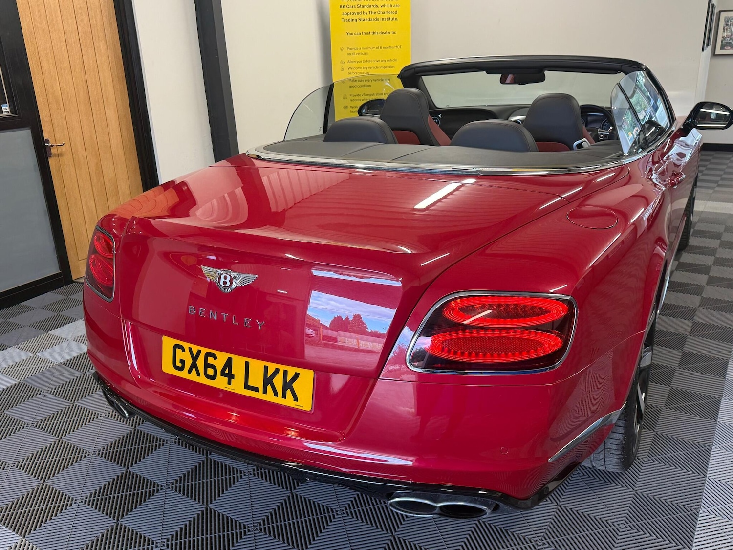 Used Bentley Continental 2014 for sale - 76349601: Photo 26