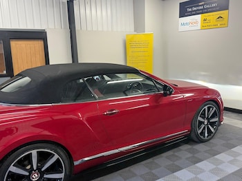 Used Bentley Continental 2014 for sale - 76349601: Photo