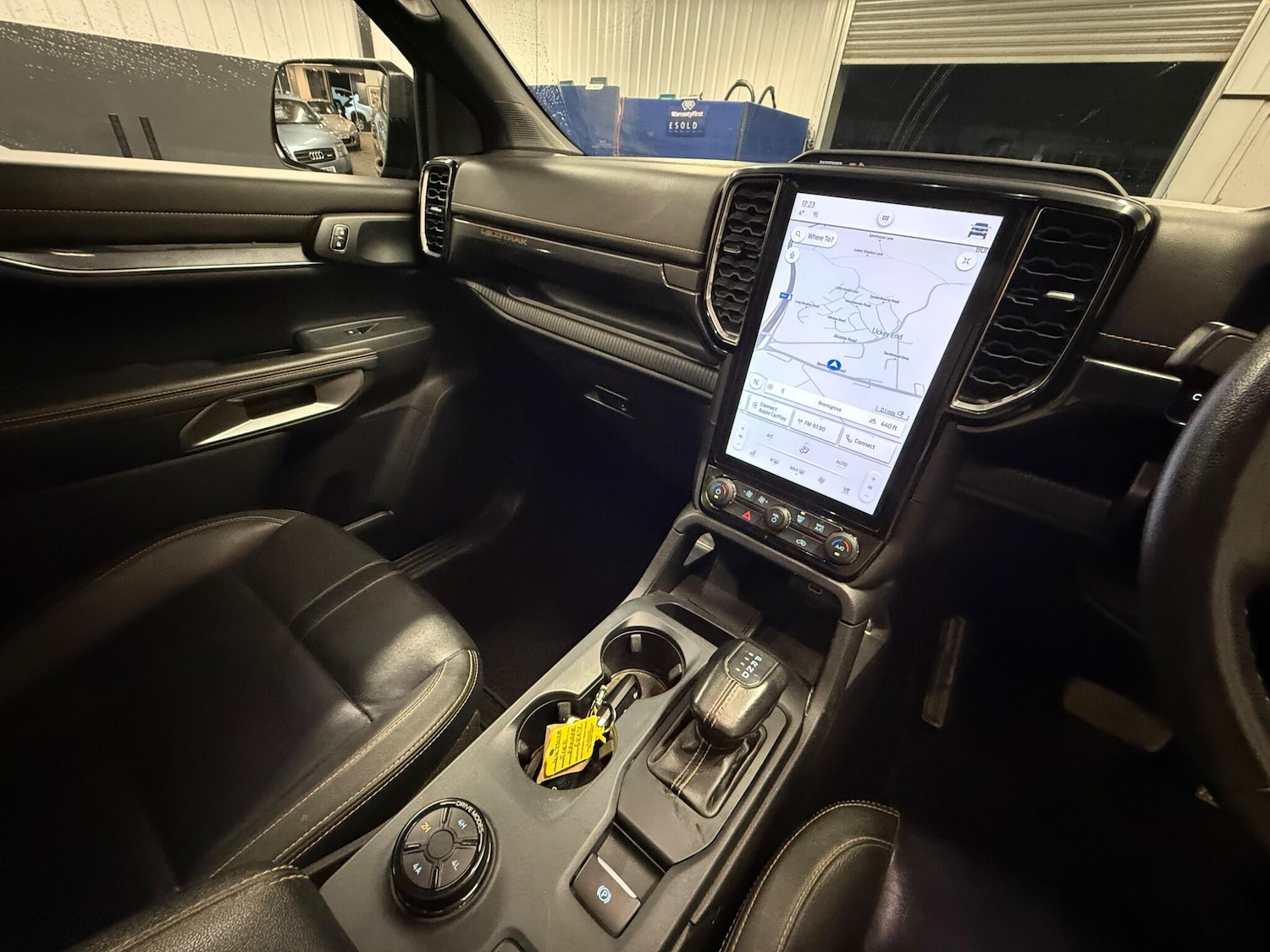 Used Land Rover Defender 2025 for sale - 76759643: Photo 27